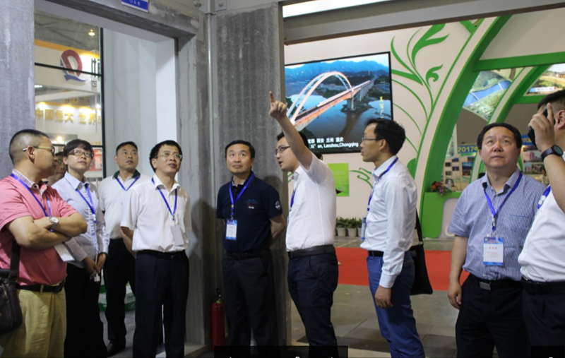 集團(tuán)公司作為西南優(yōu)秀建筑集成服務(wù)商成功亮相(圖3)