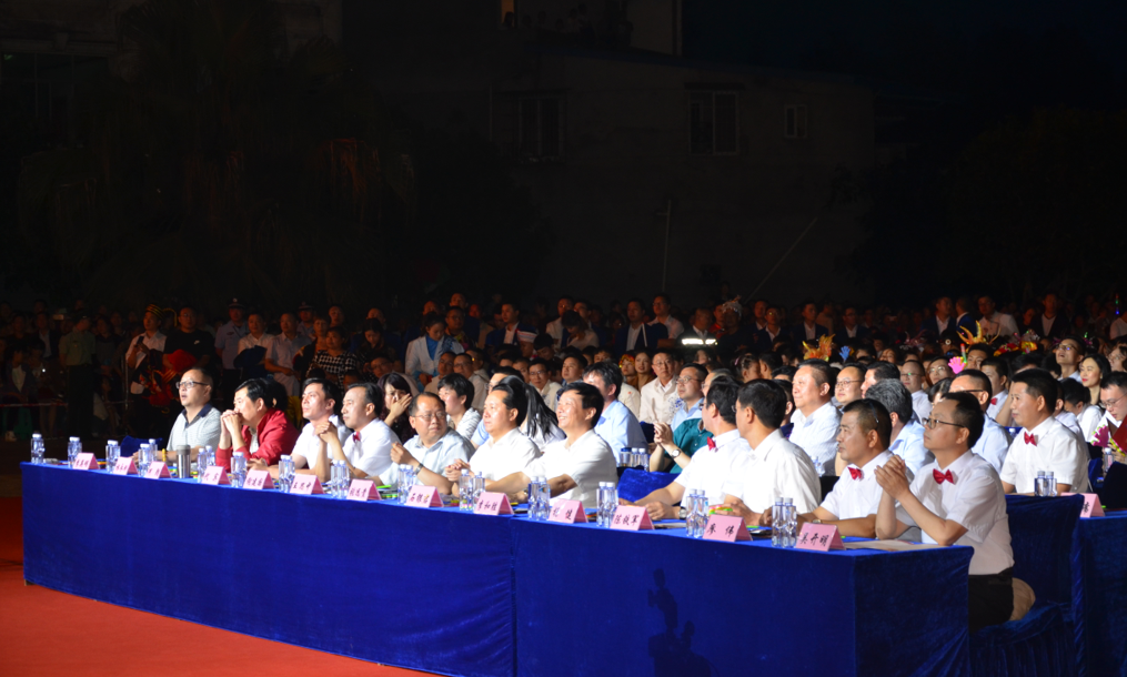 集團(tuán)舉行成立二十周年文藝匯演(圖5)