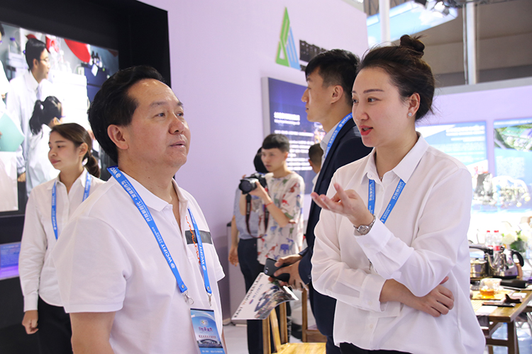 川威集團(tuán)參展第二屆中國西部國際投資貿(mào)易洽談會(圖5)