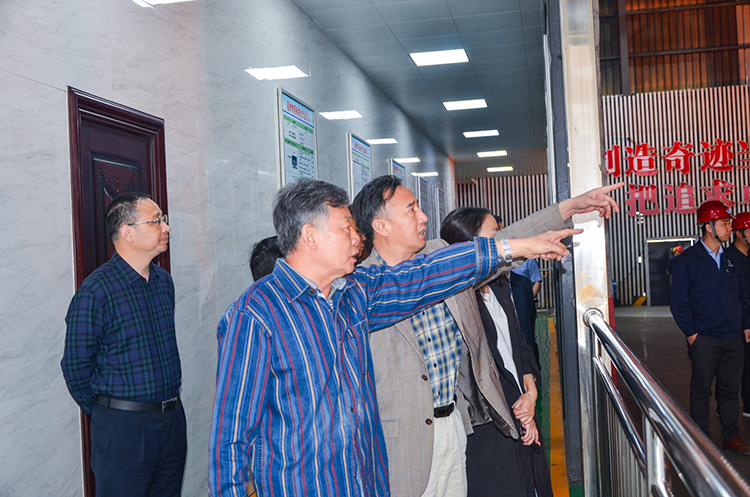 中機(jī)生產(chǎn)力促進(jìn)中心邱城一行蒞臨川威集團(tuán)連界基地調(diào)研(圖2)