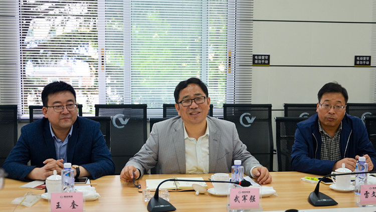 陜鋼集團(tuán)漢鋼公司到釩鈦科技參觀交流：現(xiàn)場非常震撼，環(huán)境特別好！(圖5)