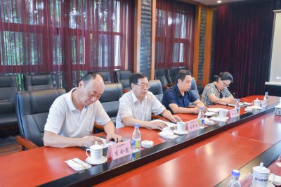 四川省循環(huán)經(jīng)濟協(xié)會赴川威集團連界基地考察交流(圖4)