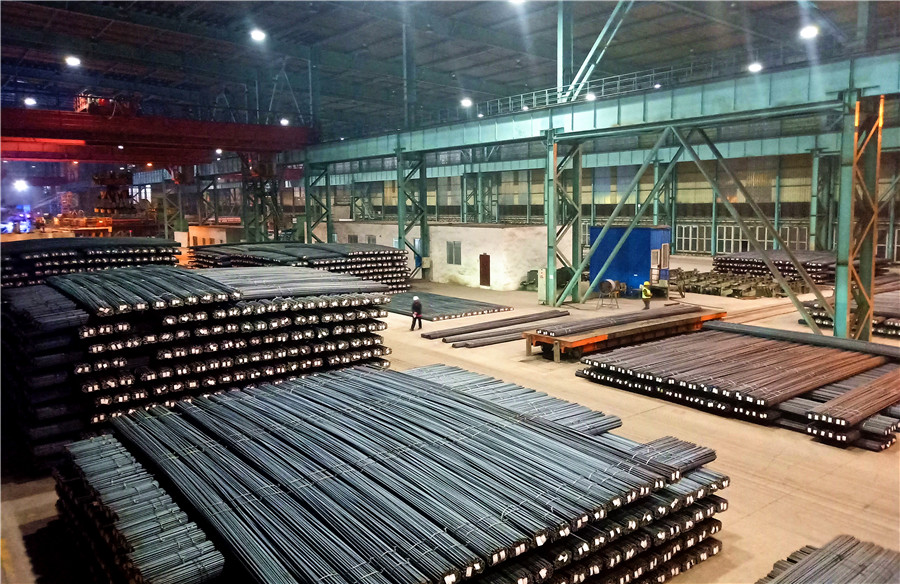 【專題】拼搏 超越 創(chuàng)奇跡 ——軋鋼月產突破48萬噸再創(chuàng)新紀錄(圖1)