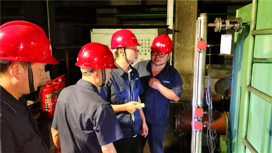 【專題】拼搏 超越 創(chuàng)奇跡 ——軋鋼月產突破48萬噸再創(chuàng)新紀錄(圖4)