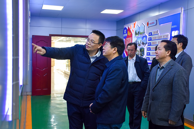 攀鋼集團(tuán)到川威集團(tuán)連界基地考察交流(圖5)