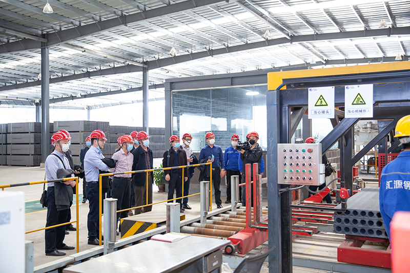 四川省裝配式建筑產(chǎn)業(yè)協(xié)會(huì)會(huì)長(zhǎng)蒙昌嘉蒞臨川威連界基地調(diào)研(圖5)