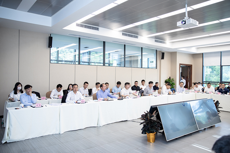 威遠(yuǎn)縣與川威集團(tuán)召開政企聯(lián)席會(huì)議(圖2)