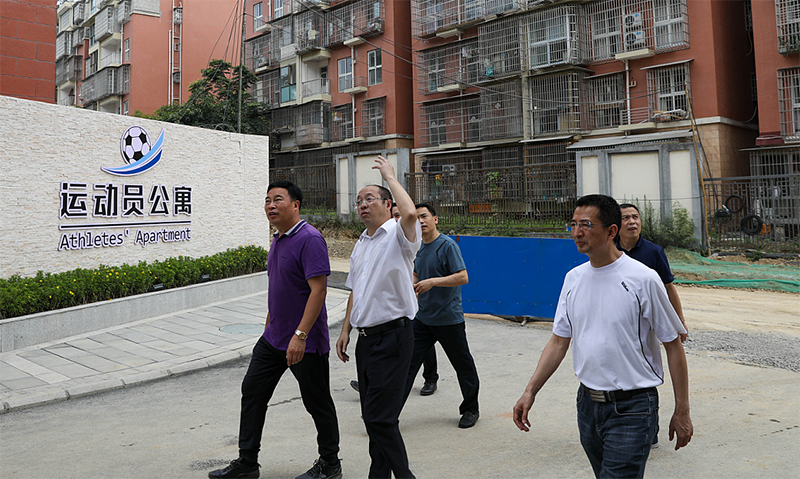 重慶市體育局副局長(zhǎng)楊貴山率隊(duì)到川威集團(tuán)連界基地調(diào)研(圖3)