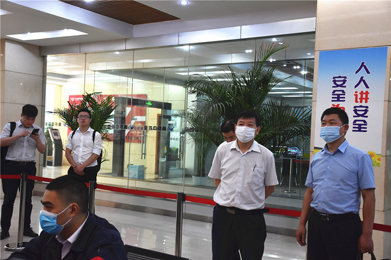 江蘇金恒科技公司狄金城副總經(jīng)理一行蒞臨川威連界基地調(diào)研交流(圖1)