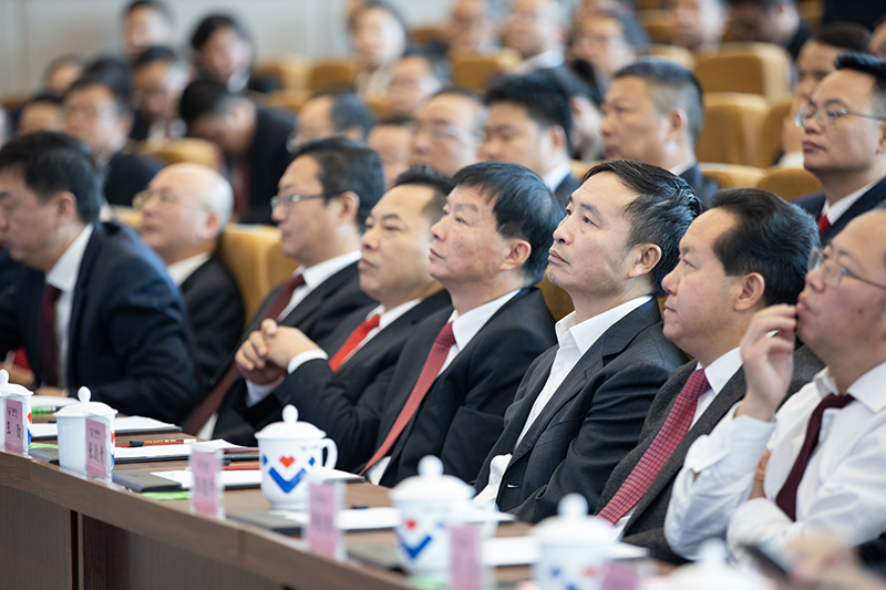 集團(tuán)公司舉行“創(chuàng)造奇跡追求卓越”演講比賽(圖2)