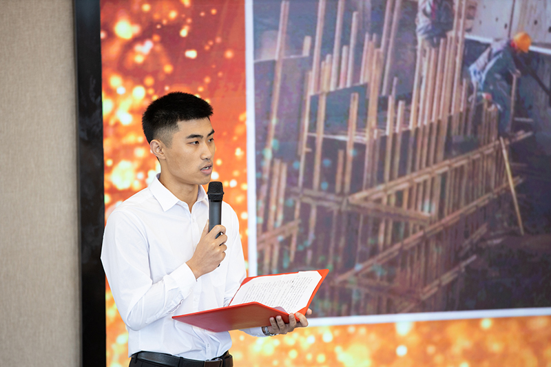 集團(tuán)公司舉行“創(chuàng)造奇跡追求卓越”演講比賽(圖3)