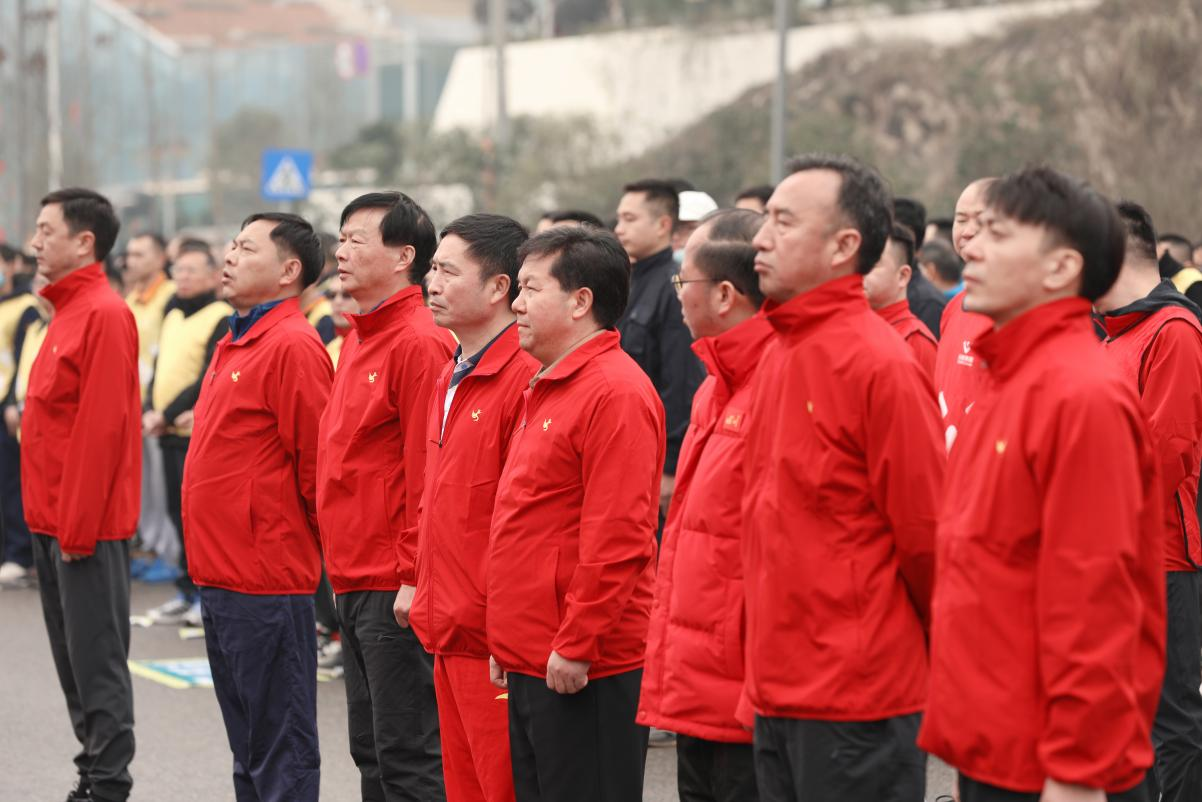 堅守底線  砥礪前行 ——川威員工自發(fā)組織2022年迎新春全民健身跑(圖2)