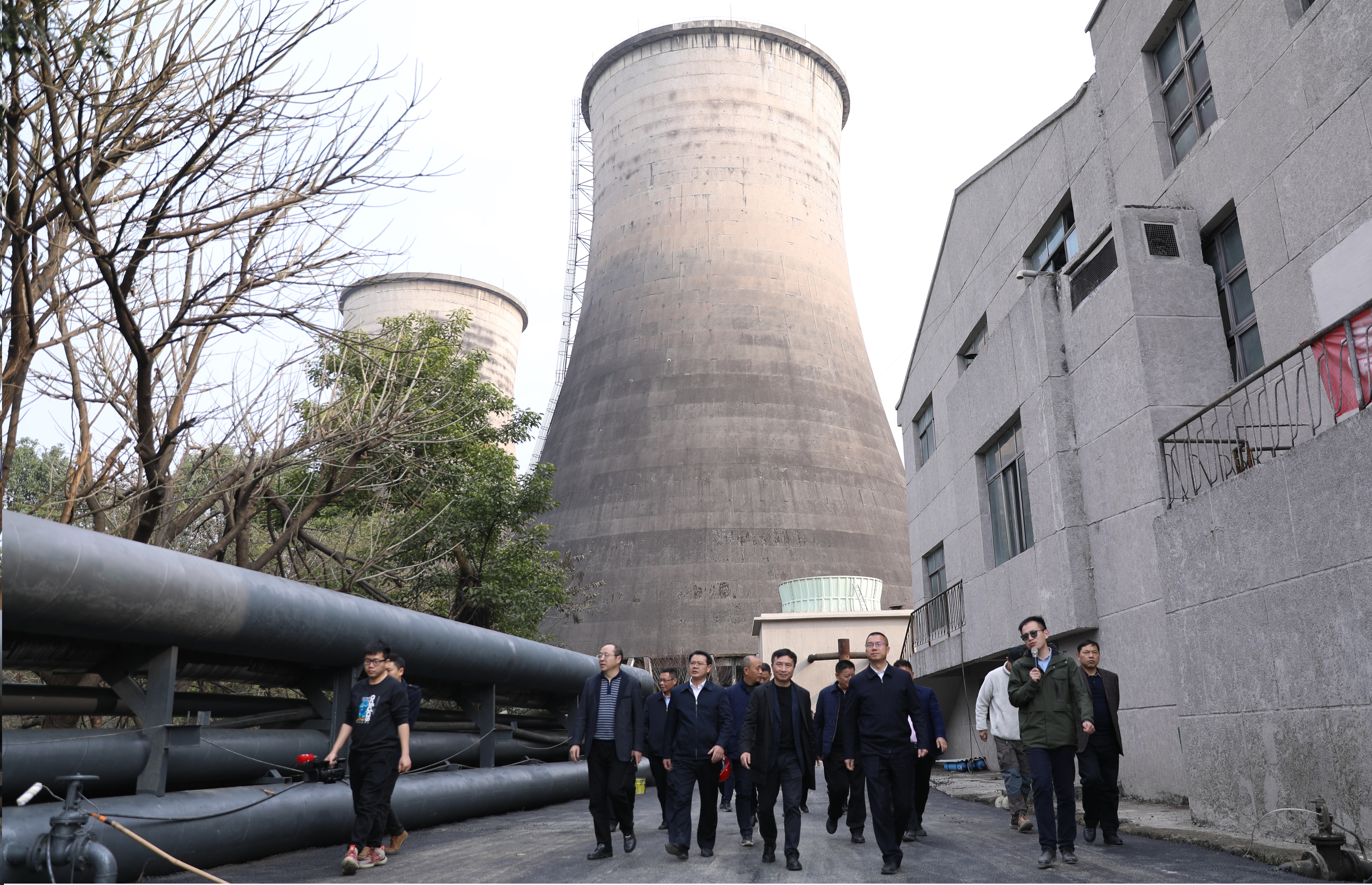 威遠縣·川威集團召開產(chǎn)業(yè)發(fā)展專題工作會