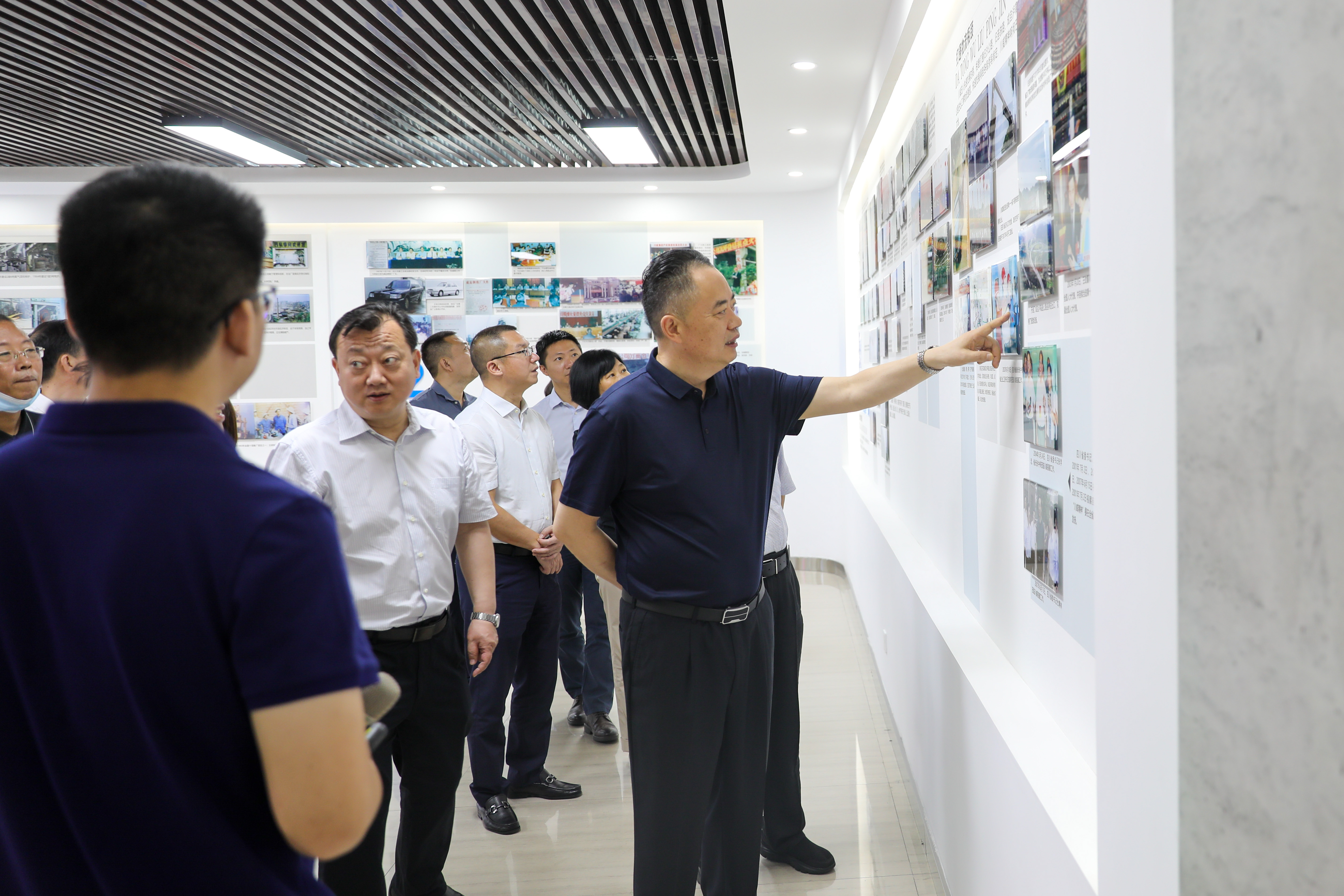 省人大常委會副主任宋朝華到川威連界基地 考察調研(圖3)