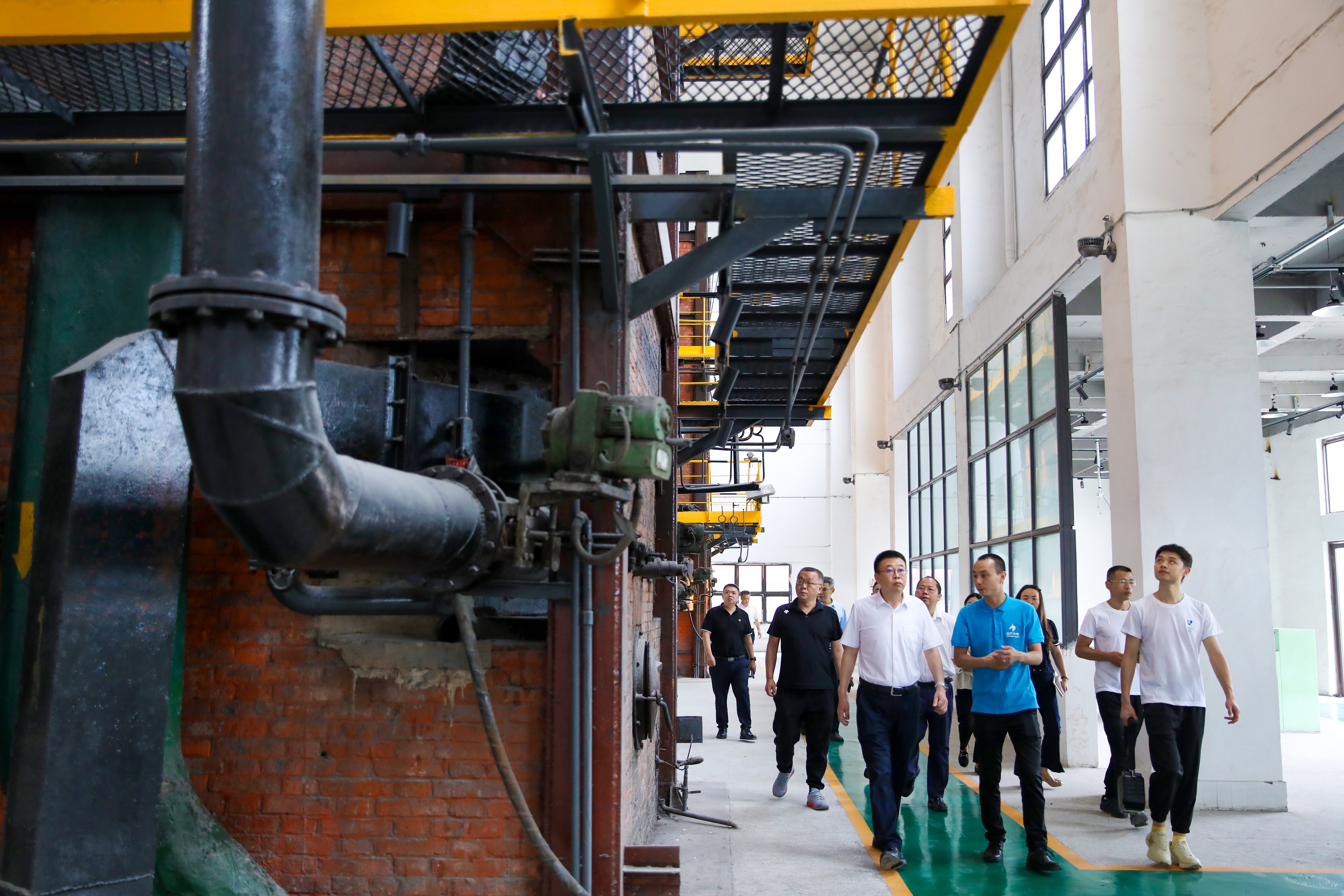 西昌市黨政代表團一行來訪川威連界基地考察調(diào)研(圖3)