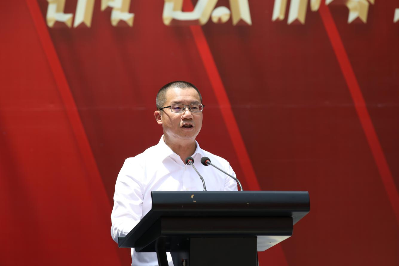 百年川威 價(jià)值企業(yè)——釩鈦科技隆重舉行200萬噸板材投產(chǎn)儀式(圖6)