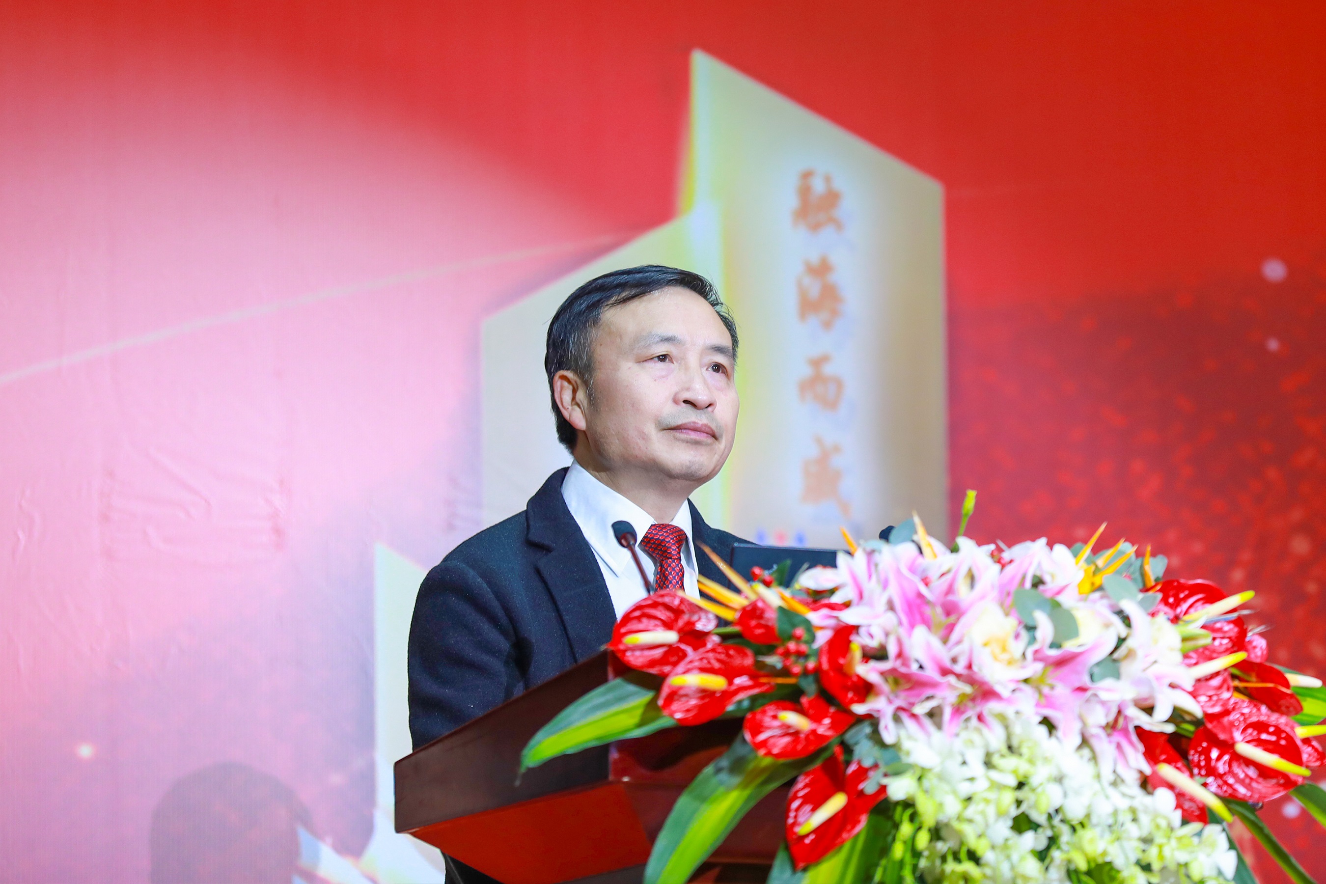 創(chuàng)造奇跡 追求卓越——川威集團(tuán)隆重召開2022年年會(huì)暨三代會(huì)(圖4)