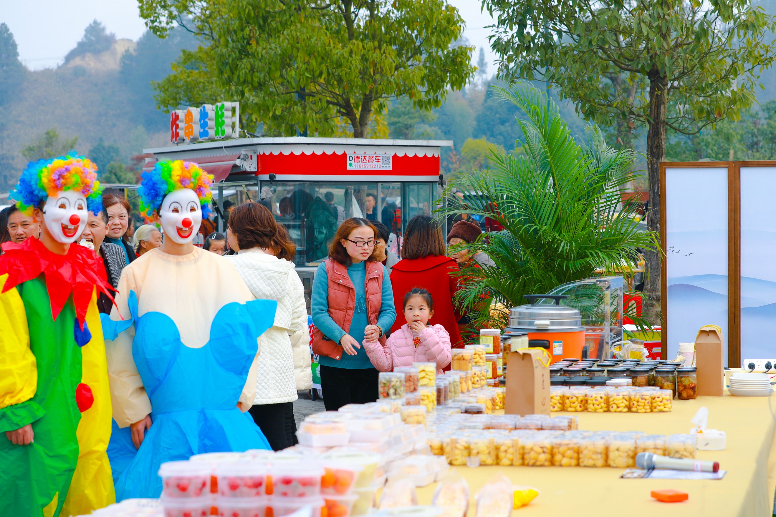 釩鈦科技舉行穹窿植物園開(kāi)園試運(yùn)營(yíng)儀式(圖8)