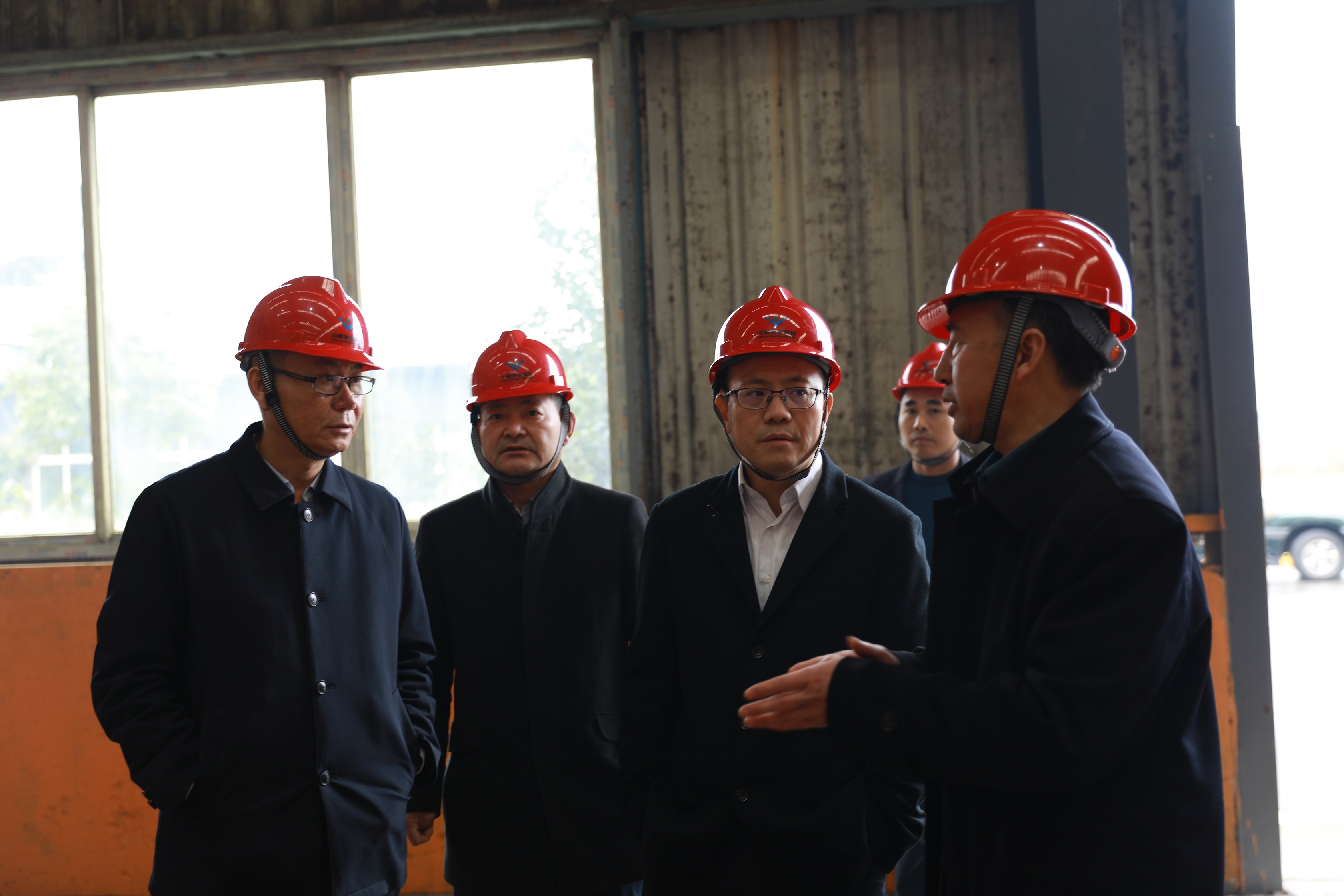 內(nèi)江市委常委羅萬東一行到川威連界基地調(diào)研(圖3)