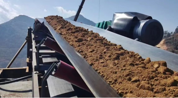 68天創(chuàng)奇跡，推動資源再利用 ——礦業(yè)總公司白草礦區(qū)豪豬溝排土場資源再利用項目紀實