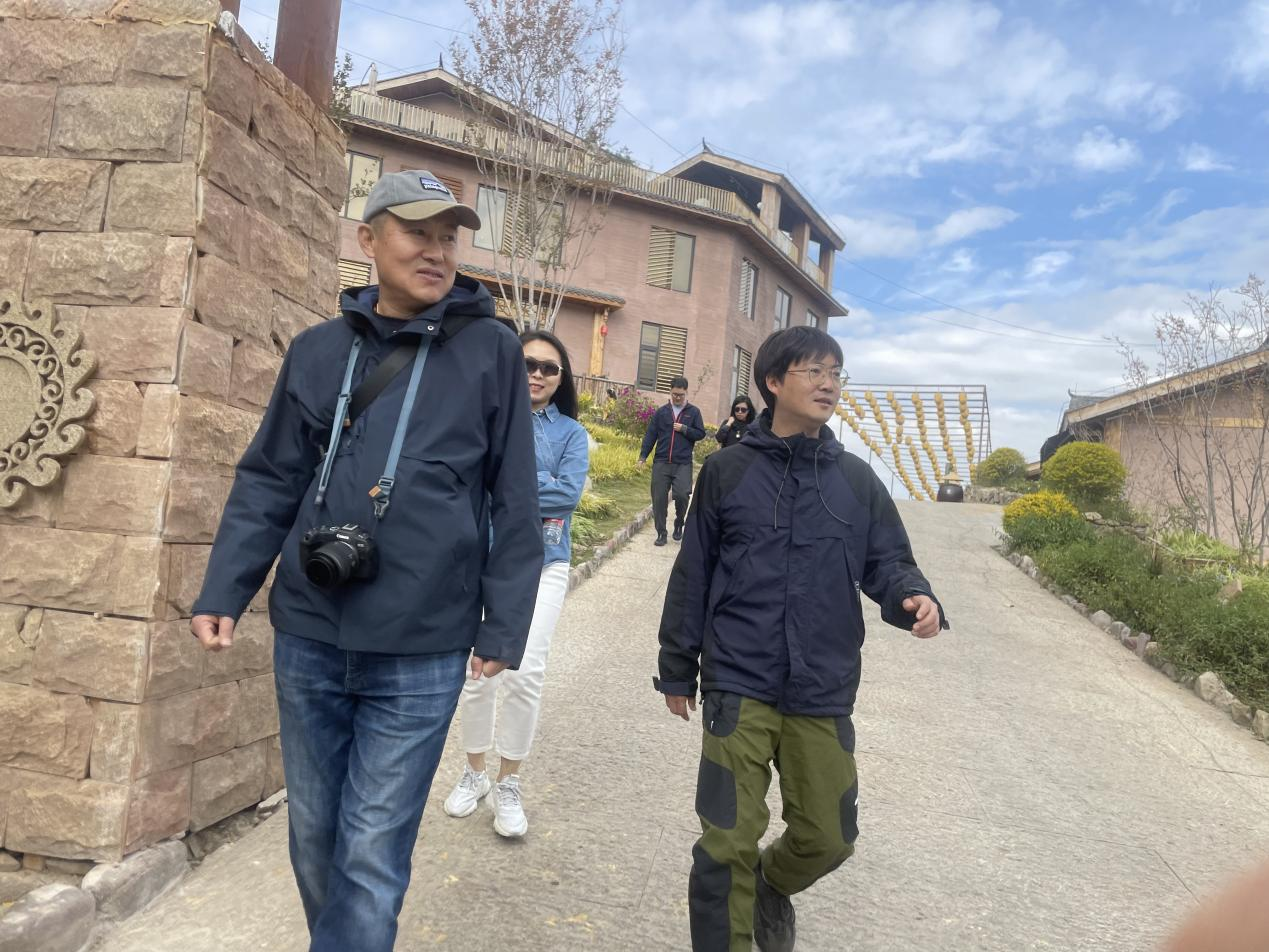 彝族年，迎西馬，大石板古村“火出圈”！(圖3)