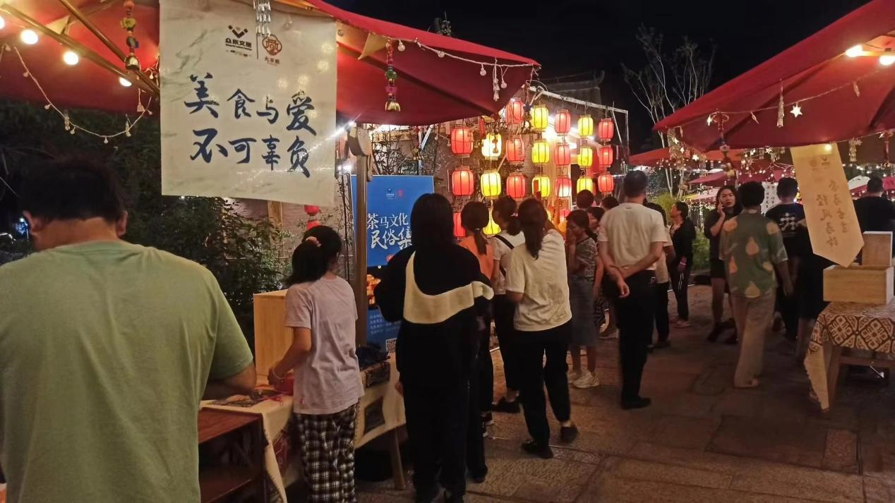 彝族年，迎西馬，大石板古村“火出圈”！(圖5)