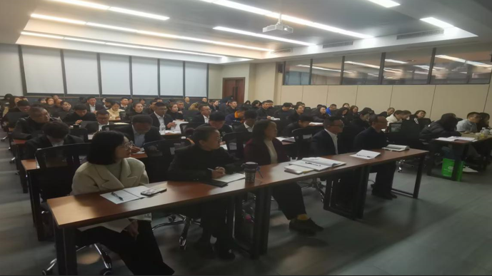 堅(jiān)持內(nèi)功至上，強(qiáng)化基礎(chǔ)管理——集團(tuán)組織開展QES管理體系標(biāo)準(zhǔn)培訓(xùn)(圖2)