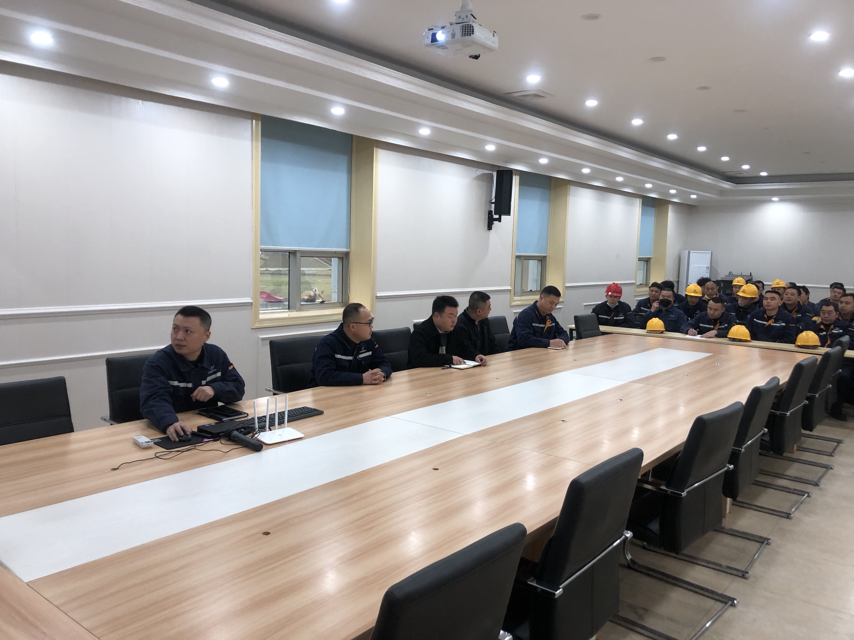 緊盯檢修效益環(huán)節(jié) 做實降本增效文章——釩鈦科技檢修公司降本推進(jìn)專題報道(圖2)