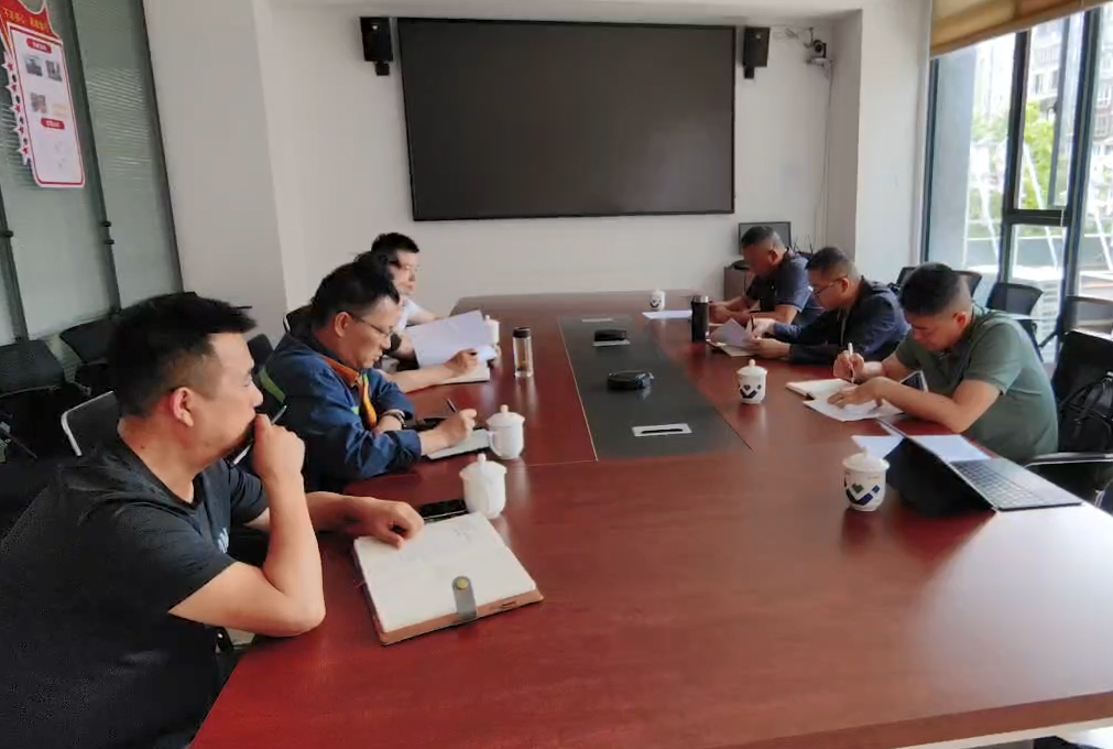 會理市委副書記、市長徐陽到礦業(yè)總公司財通公司調研(圖3)