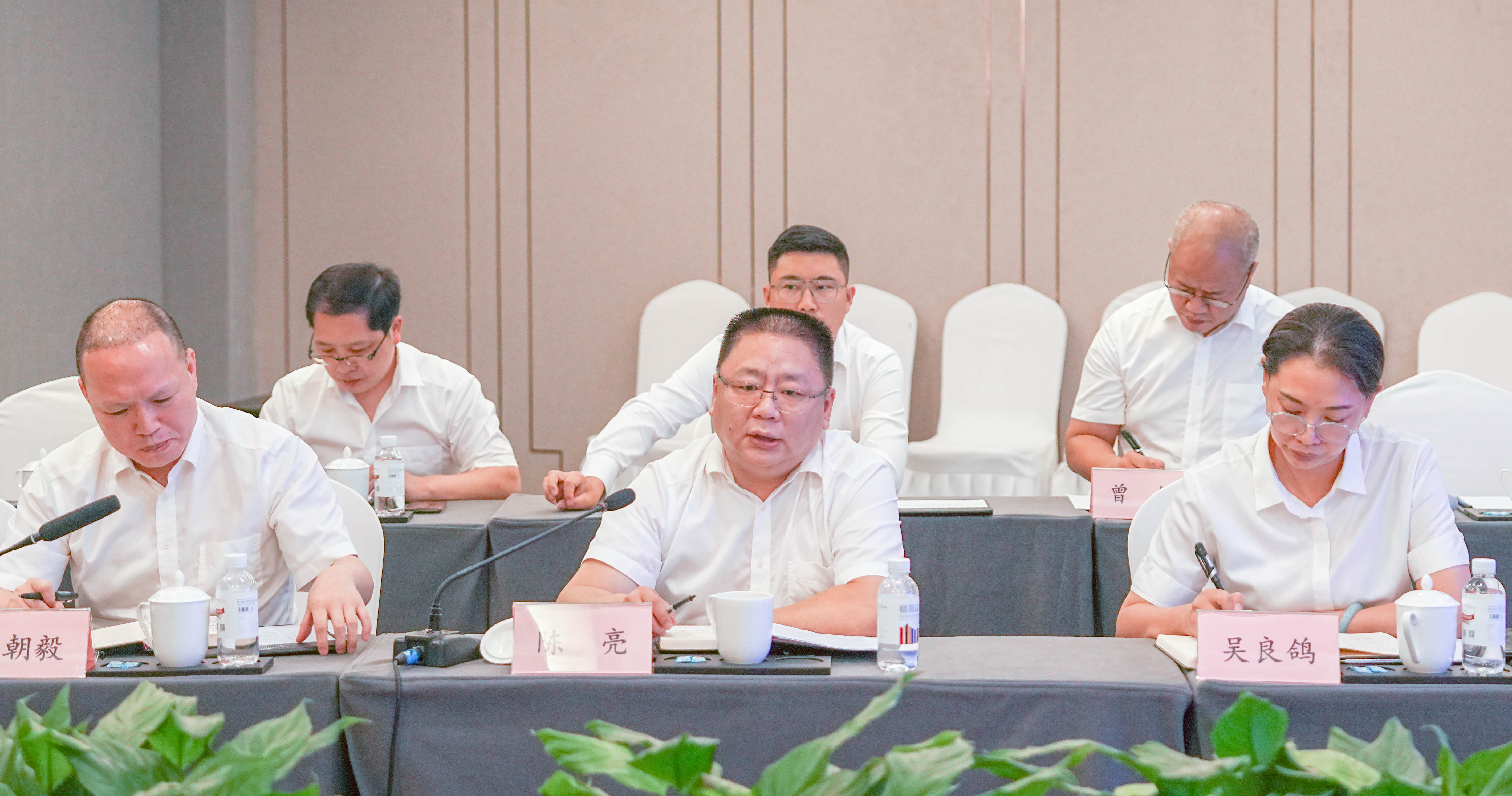 兩江控股集團(tuán)（城投集團(tuán)）到訪川威交流洽談(圖3)