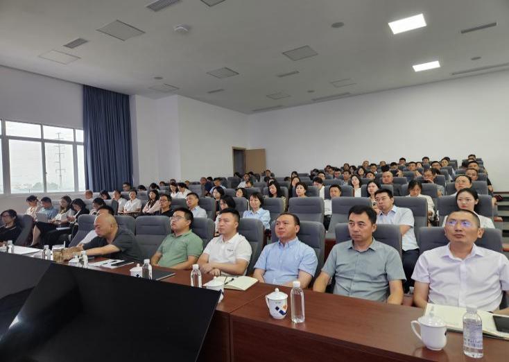 精益運(yùn)營(yíng) 對(duì)標(biāo)挖潛 助力集團(tuán)改革發(fā)展——集團(tuán)開(kāi)展羅蘭貝格精益管理培訓(xùn)(圖2)