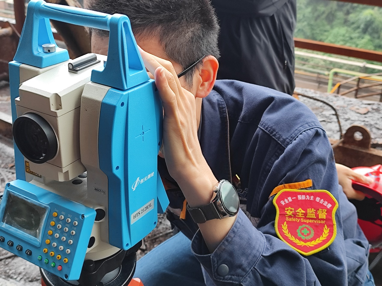 凝心聚力譜新篇 全面復(fù)產(chǎn)創(chuàng)佳績(jī)——釩鈦科技4#高爐順利點(diǎn)火開(kāi)爐(圖2)