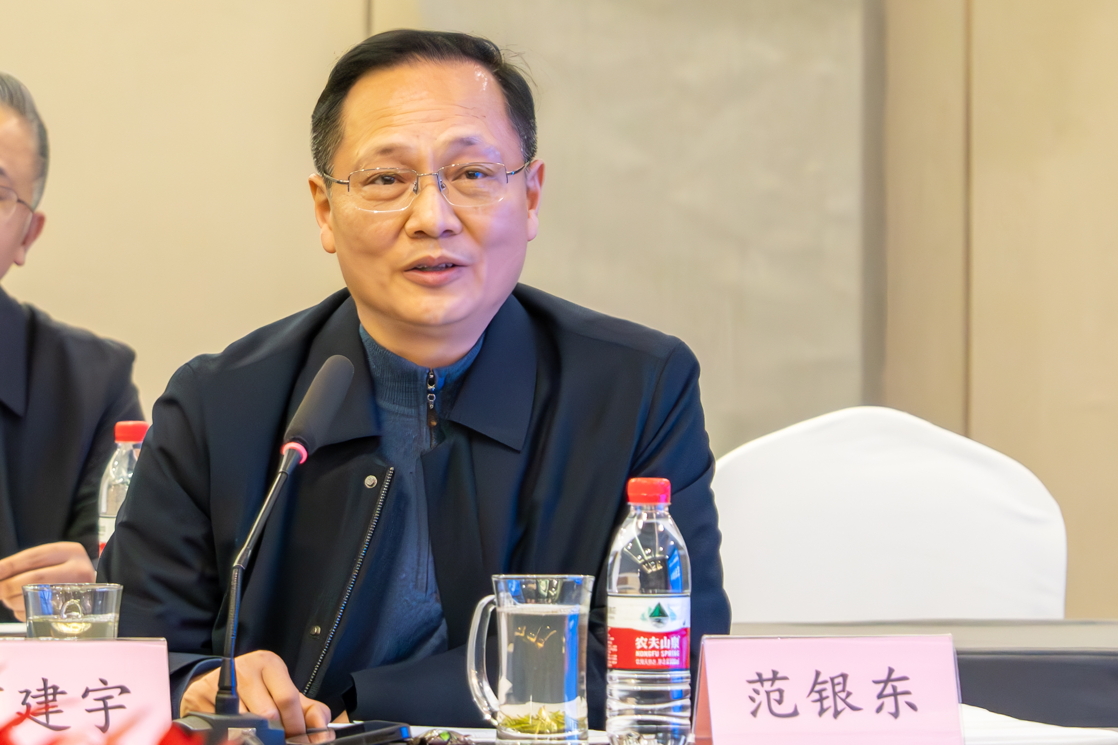 大西洋集團（股份）黨委書記、董事長張曉柏一行到訪川威集團(圖2)