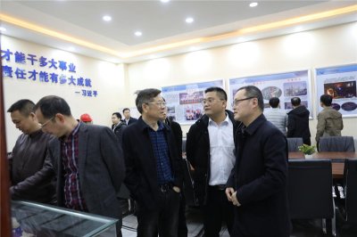省釩鈦鋼鐵產(chǎn)業(yè)協(xié)會(huì)到川威連界基地調(diào)研