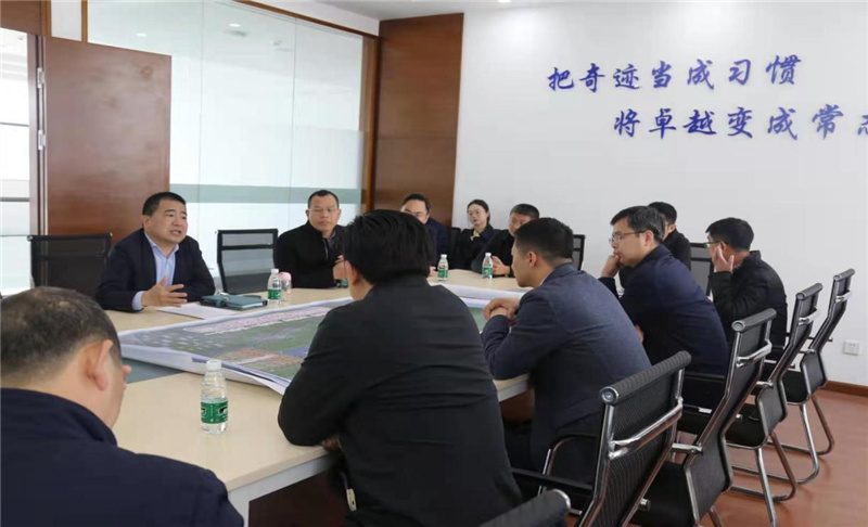 內(nèi)江市市中區(qū)區(qū)委書記馬炬一行蒞臨通宇物流渤商公司視察指導(dǎo)工作(圖1)