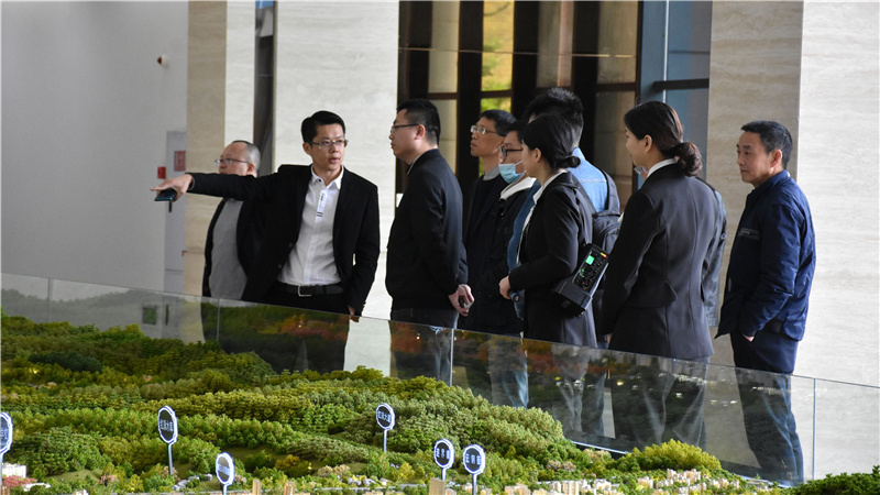 成都冶金實(shí)驗(yàn)廠到川威連界基地考察交流(圖2)