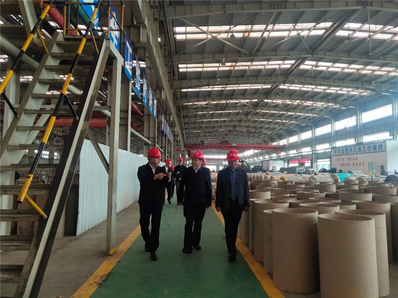 中國建筑金屬結(jié)構(gòu)協(xié)會(huì)鋼結(jié)構(gòu)分會(huì)常務(wù)副會(huì)長胡育科一行到川威集團(tuán)龍泉基地考(圖2)