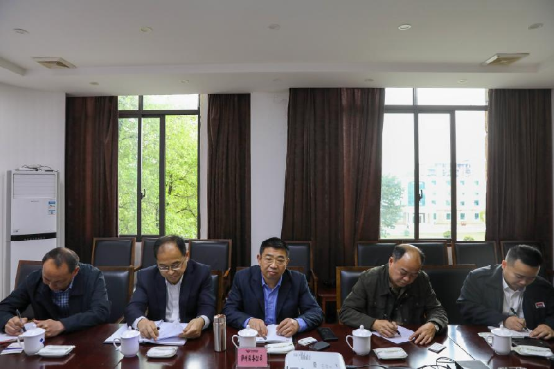 瀘州港務(wù)公司到川威參觀交流(圖7)