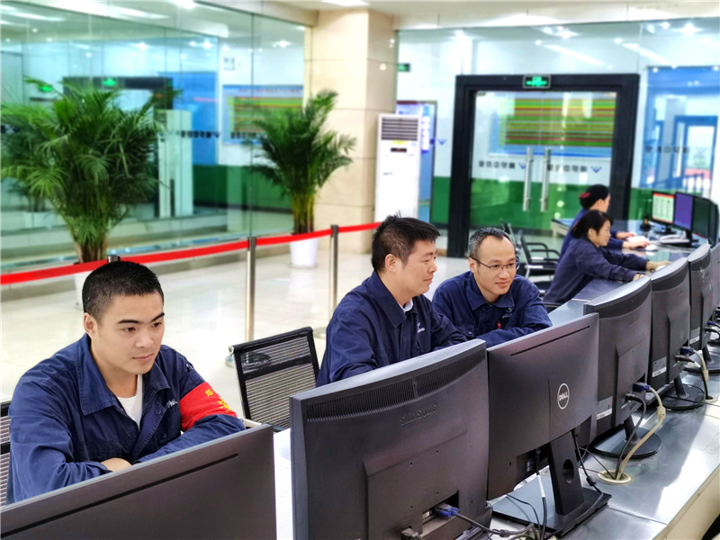 川威釩鈦科技大高爐主控室榮獲全國工人先鋒號(hào)(圖3)