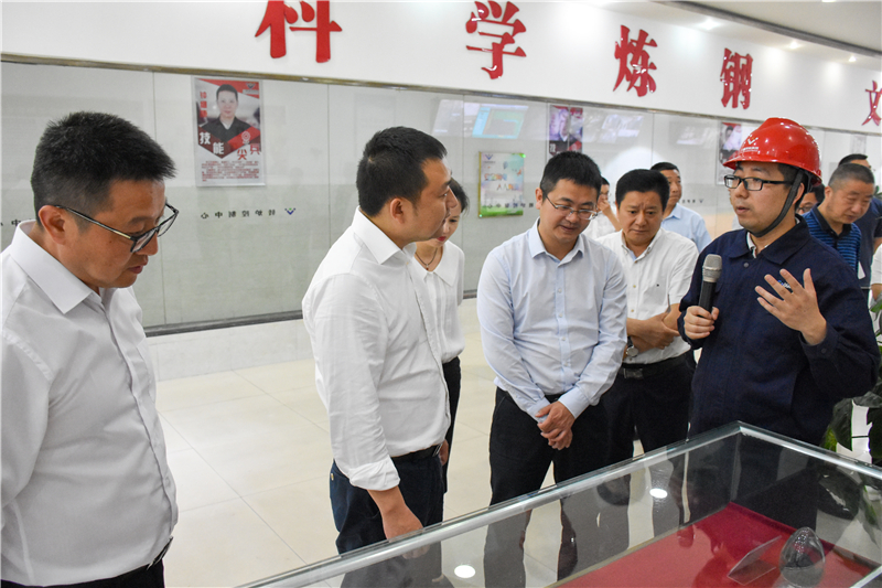 內(nèi)市經(jīng)開區(qū)黨工委書記趙永韋一行到川威調(diào)研(圖1)